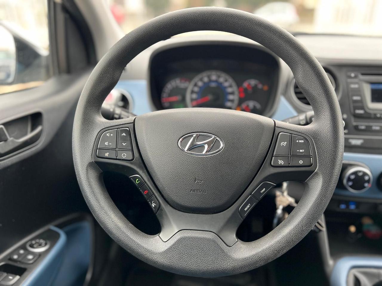 Hyundai i10 1.0 MPI Sound Edition