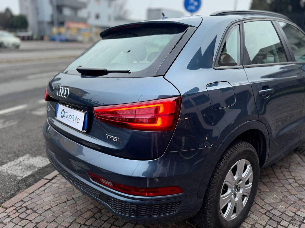 Audi Q3 1.4 tfsi cod S line edition s-tronic