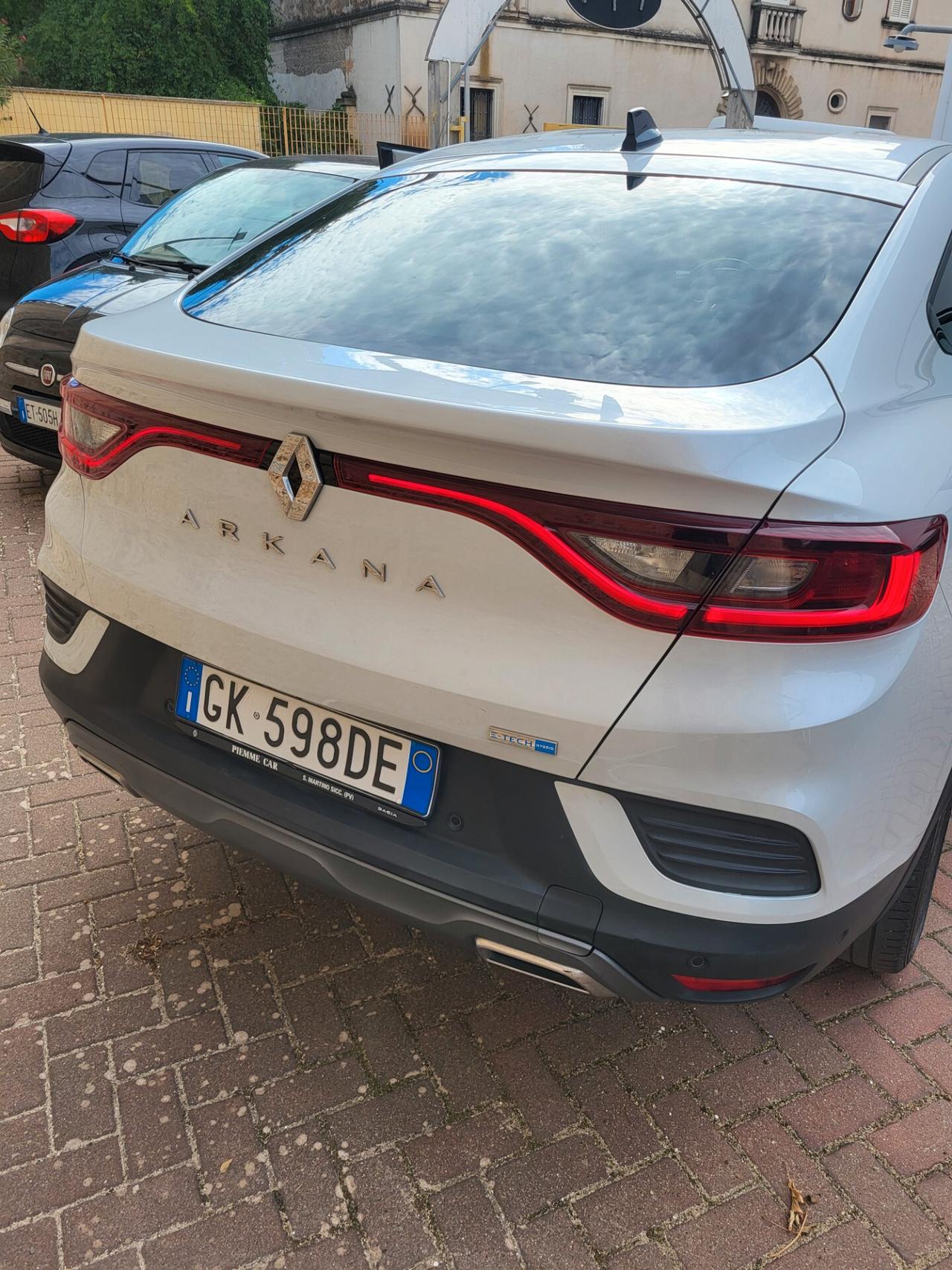 Renault Arkana Hybrid E-Tech 145 CV R.S.Line Fast Track