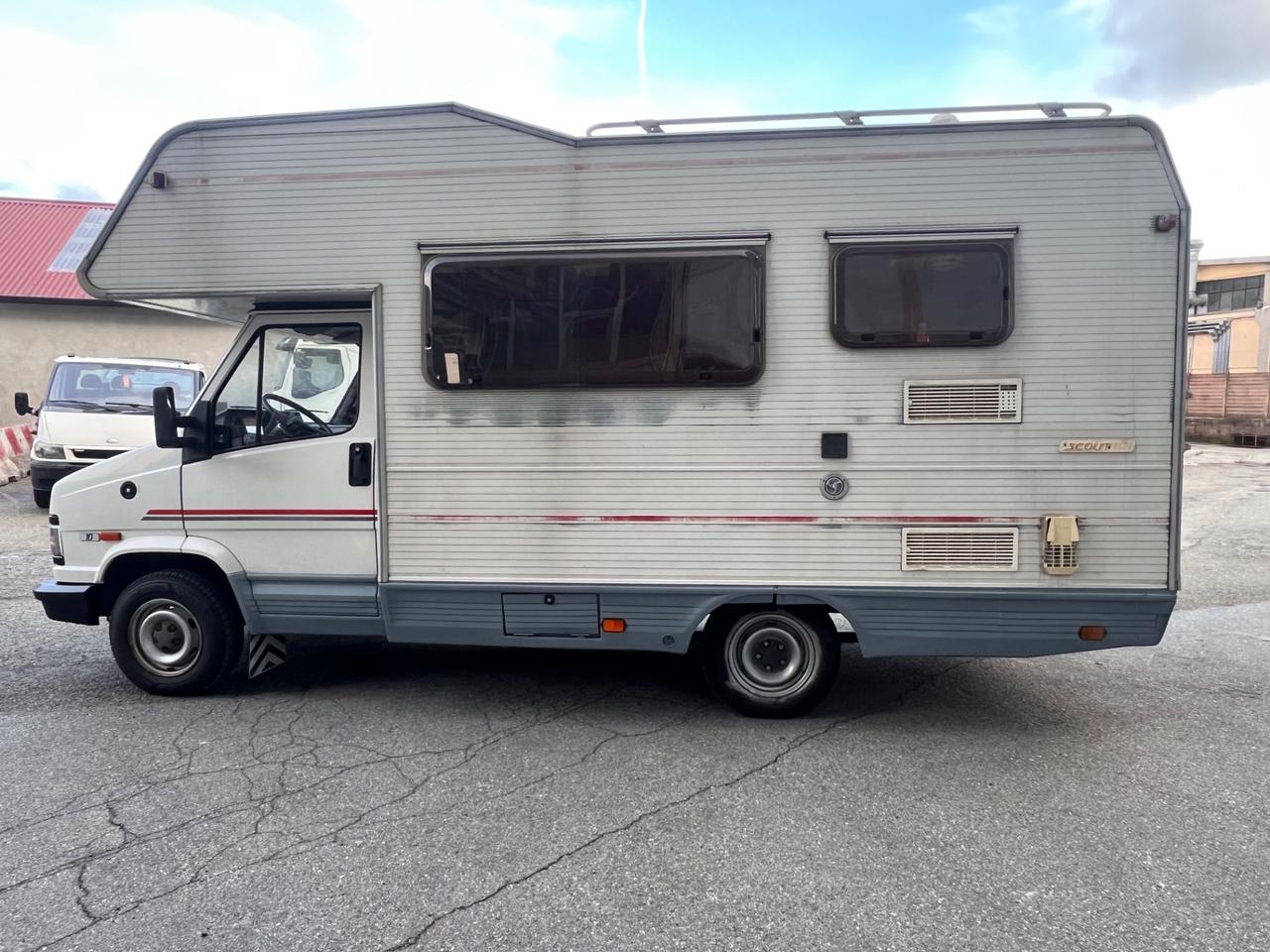 Fiat Ducato 10 1.9 TD camper arca super accessoriato 5 posti