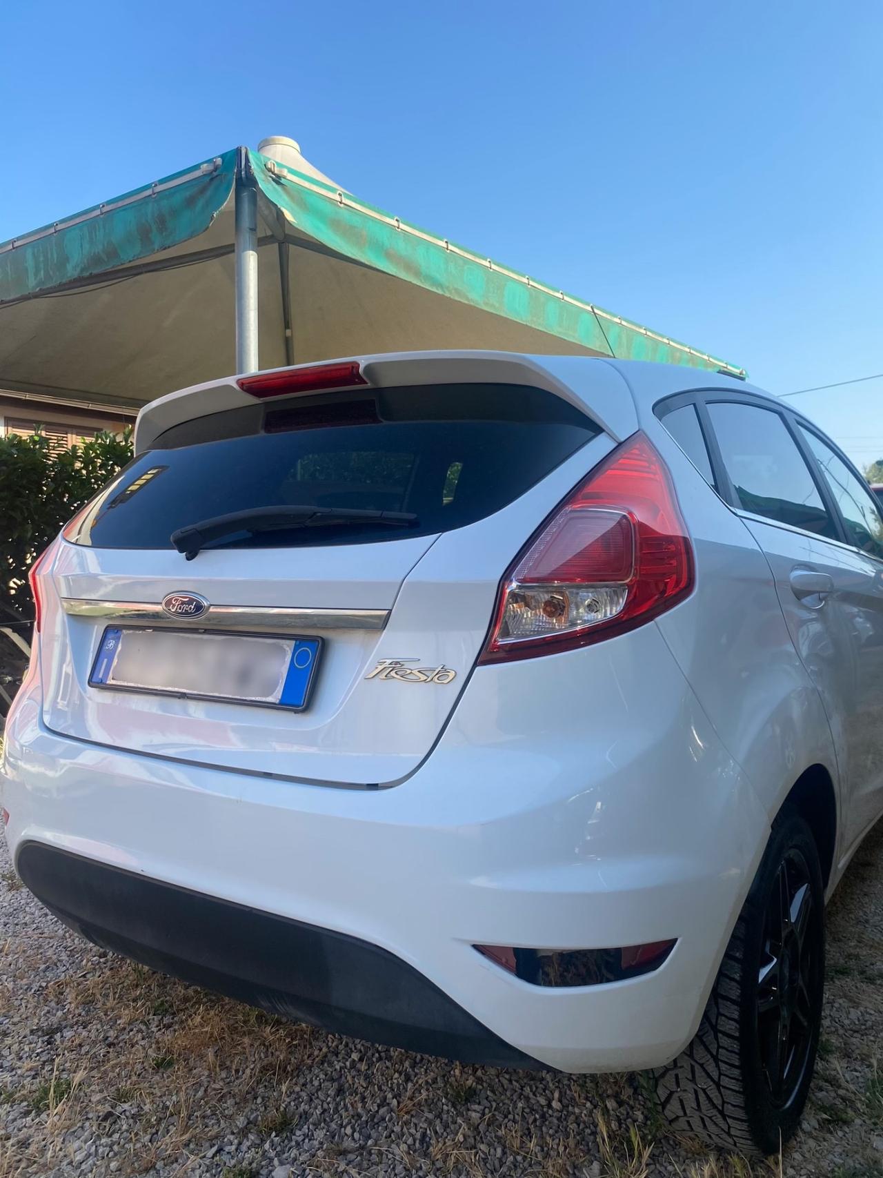 Ford Fiesta 1.4 5p. Bz.- GPL Titanium