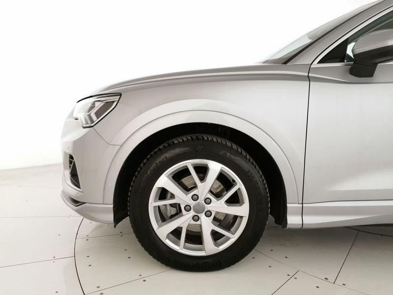 Audi Q3 35 2.0 tdi Business Advanced s-tronic