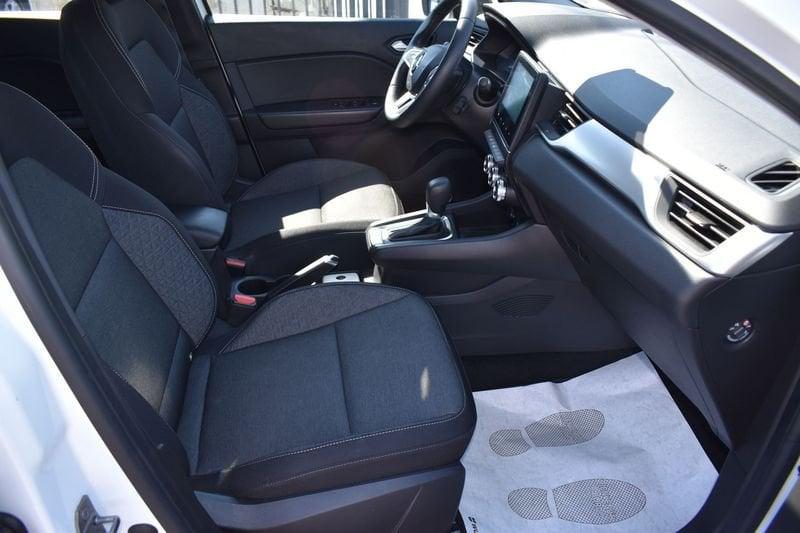 Renault Captur E-Tech hybrid 1.6 E-TECH HEV 145 EQUILIBRE AUTO