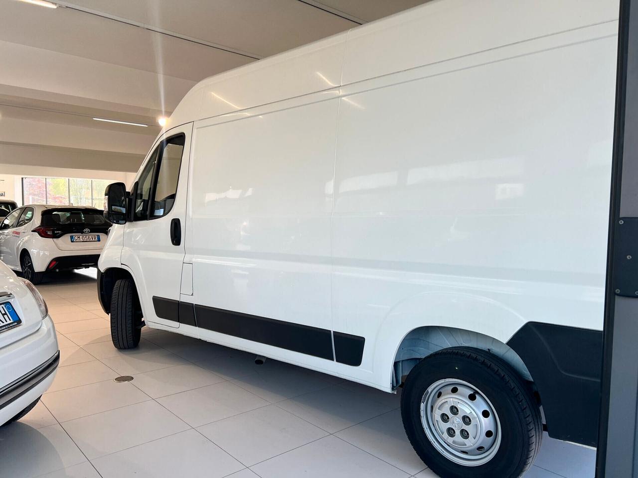 Peugeot Boxer 330 2.2 BlueHDi 140 S&S PM-TM Furgone