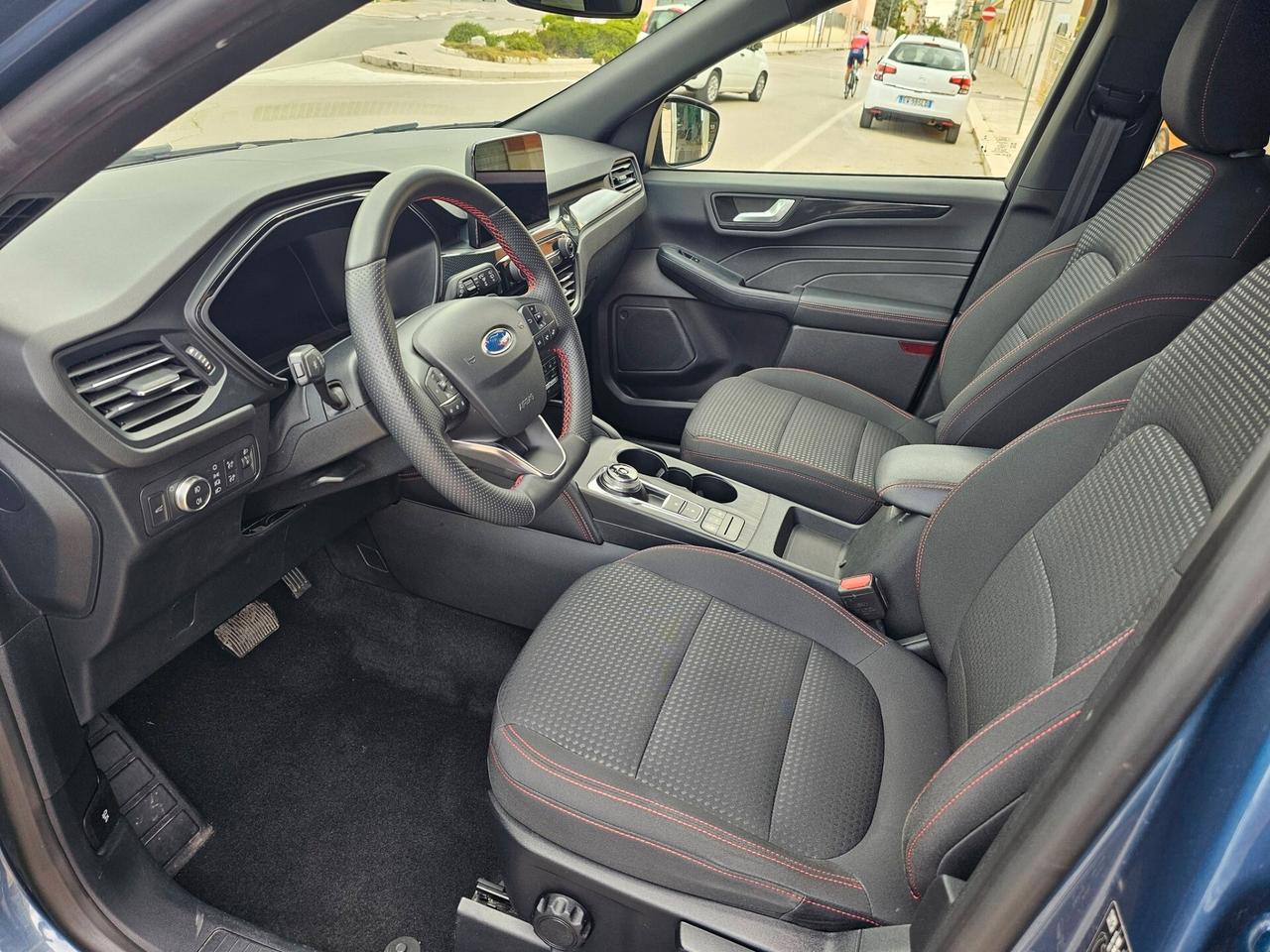 Ford Kuga 1.5 EcoBlue 120 CV aut. 2WD ST-Line