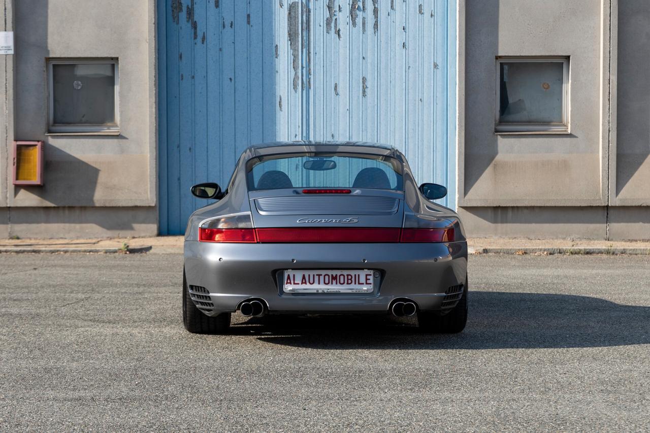 Porsche 911 Carrera 4S cat Coupé