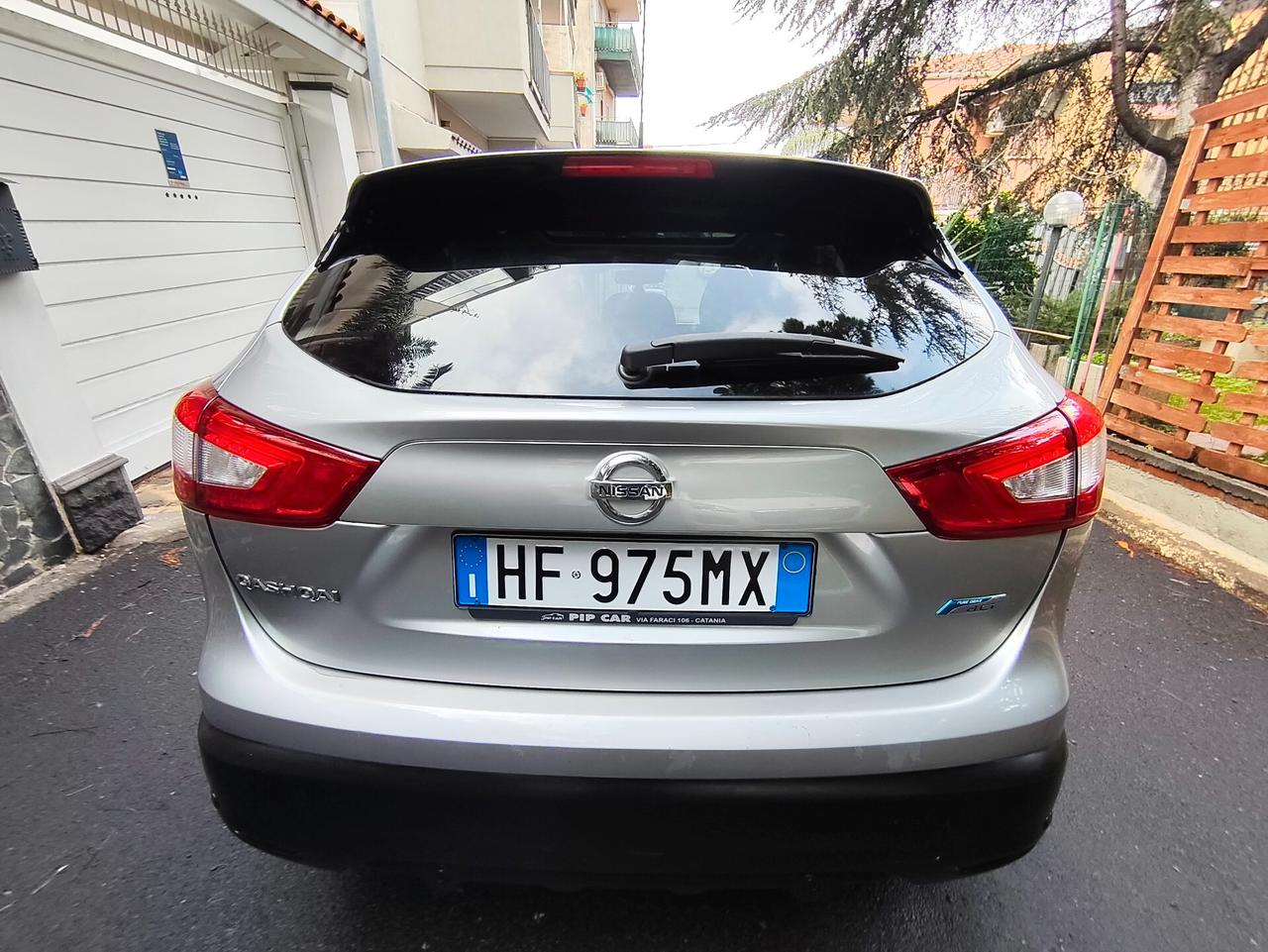 Nissan Qashqai 1.6 dCi Tekna 2014
