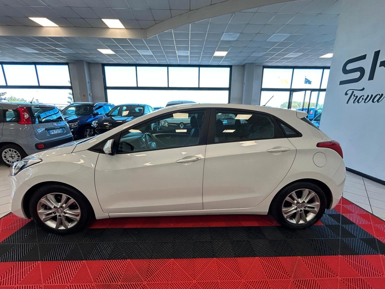 Hyundai i30 1.4 5p. Comfort
