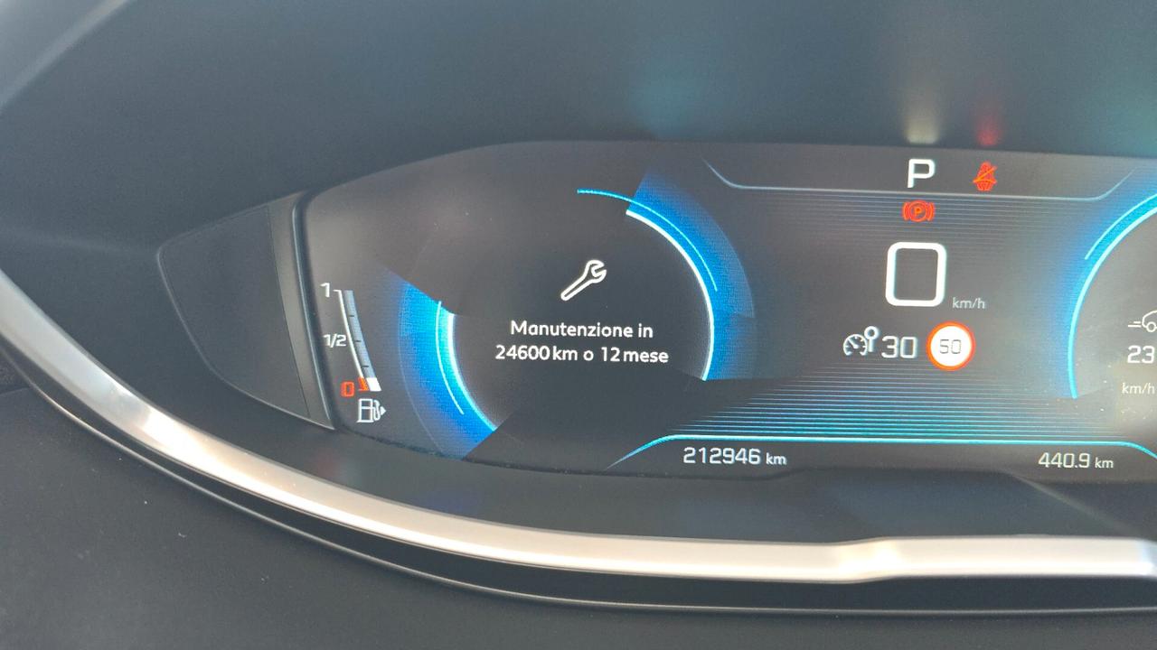 Peugeot 3008 BlueHDi 120 S&S EAT6 Business