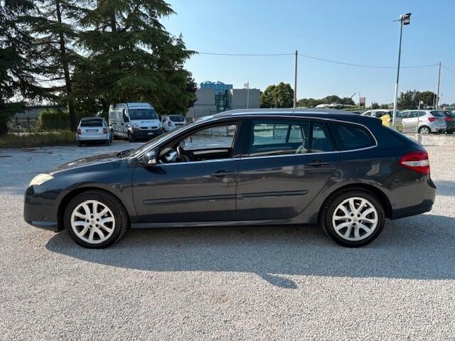 Renault Laguna 2.0 dCi 150CV SporTour Initiale
