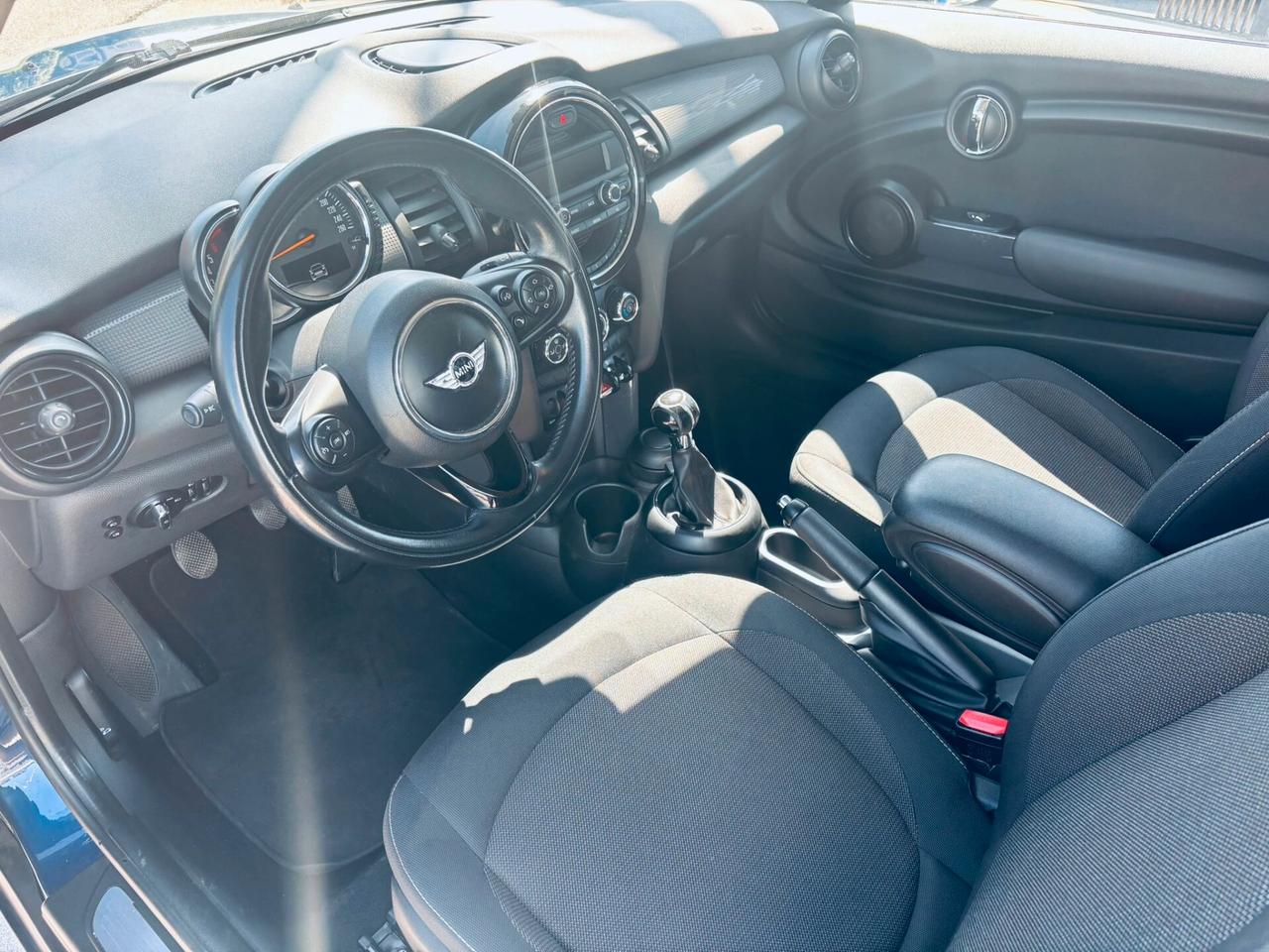 Mini 1.5 One D Business XL