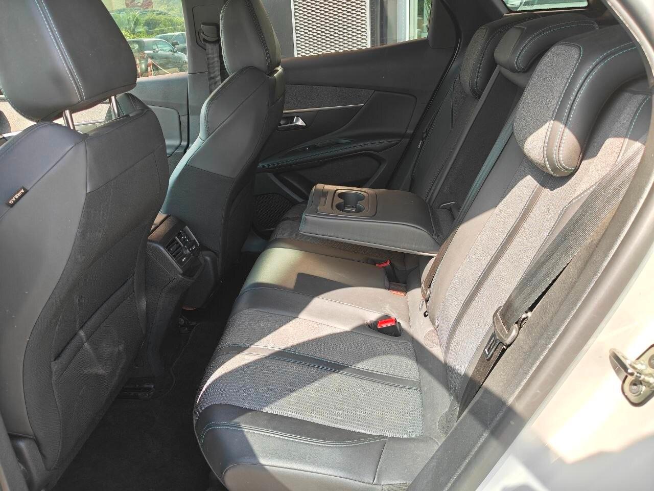 PEUGEOT 3008 2ª serie 3008 BlueHDi 130 S&S EAT...