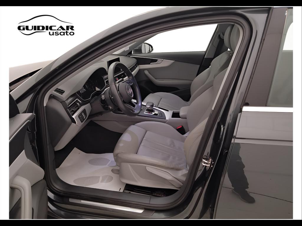 AUDI A4 V 2019 Avant - A4 Avant 40 2.0 g-tron Business Advanced 1