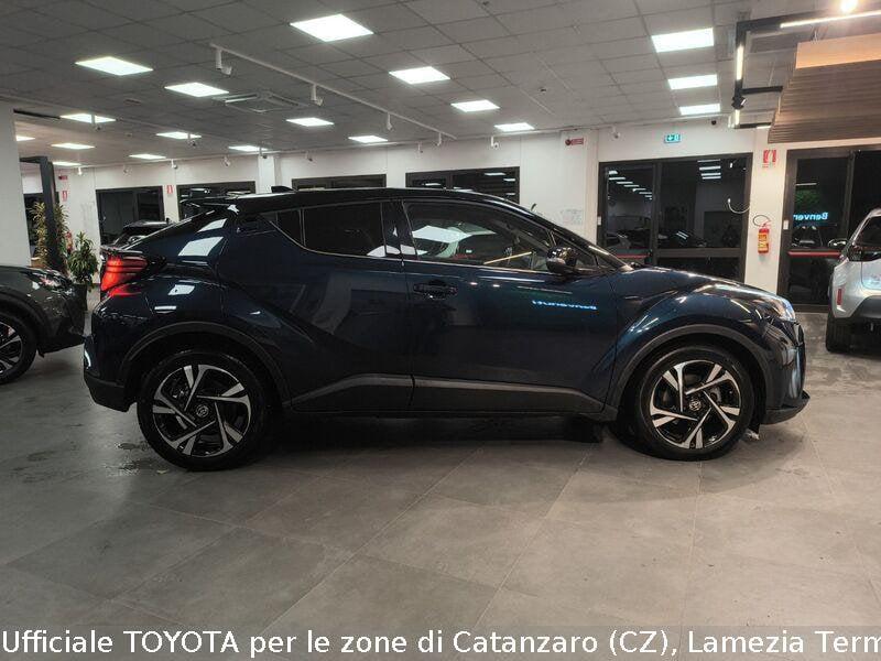 Toyota C-HR C-HR 1.8 Hybrid E-CVT Trend