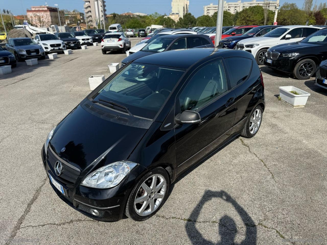 MERCEDES-BENZ A 180 CDI Coupé Special Edition