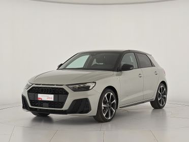 Audi A1 sportback 30 1.0 tfsi identity black 116cv s-tronic