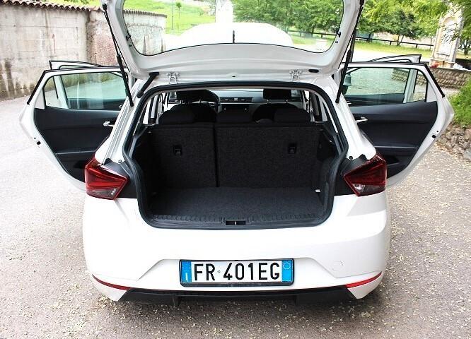 Seat Ibiza 1.0 TGI 5 porte Style BENZINA METANO IMPIANTO REVISIONATO CLIMA MEDIA SISTEM COLOR
