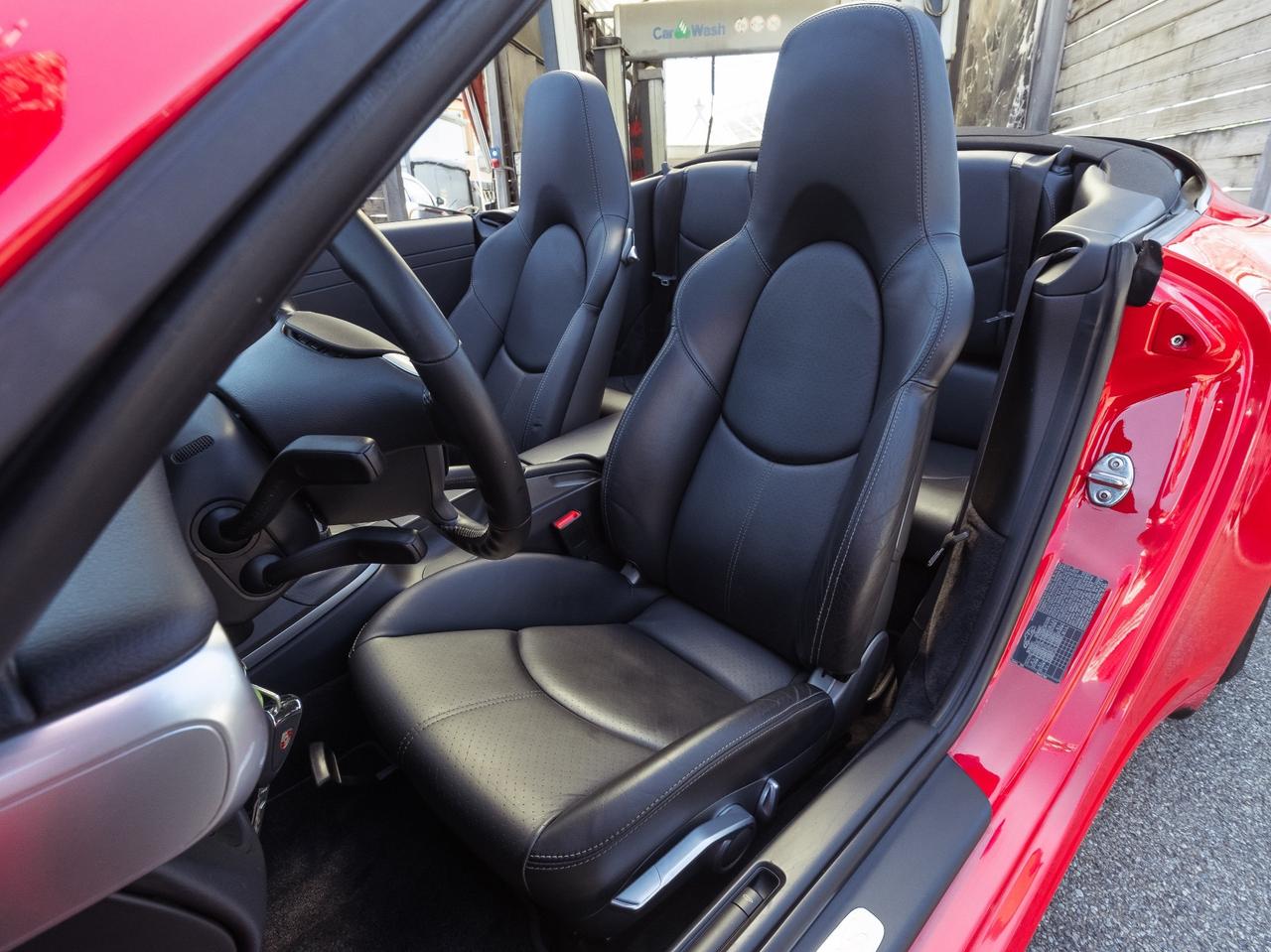 Porsche 911 Carrera 4S Cabriolet