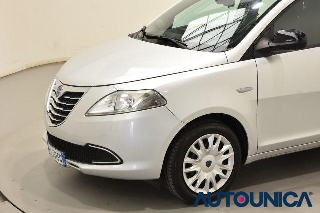 LANCIA Ypsilon 1.2 69CV 5 PORTE SILVER NEOPATENTATI