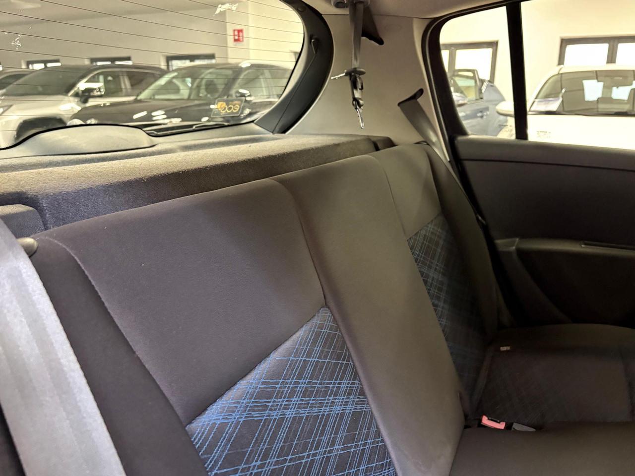 Renault Clio 5p 1.2 16v (pack) 65cv