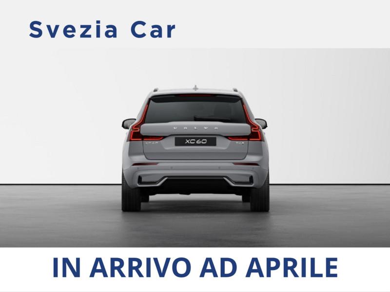 Volvo XC60 T6 Plug-in hybrid AWD automatico Plus Dark