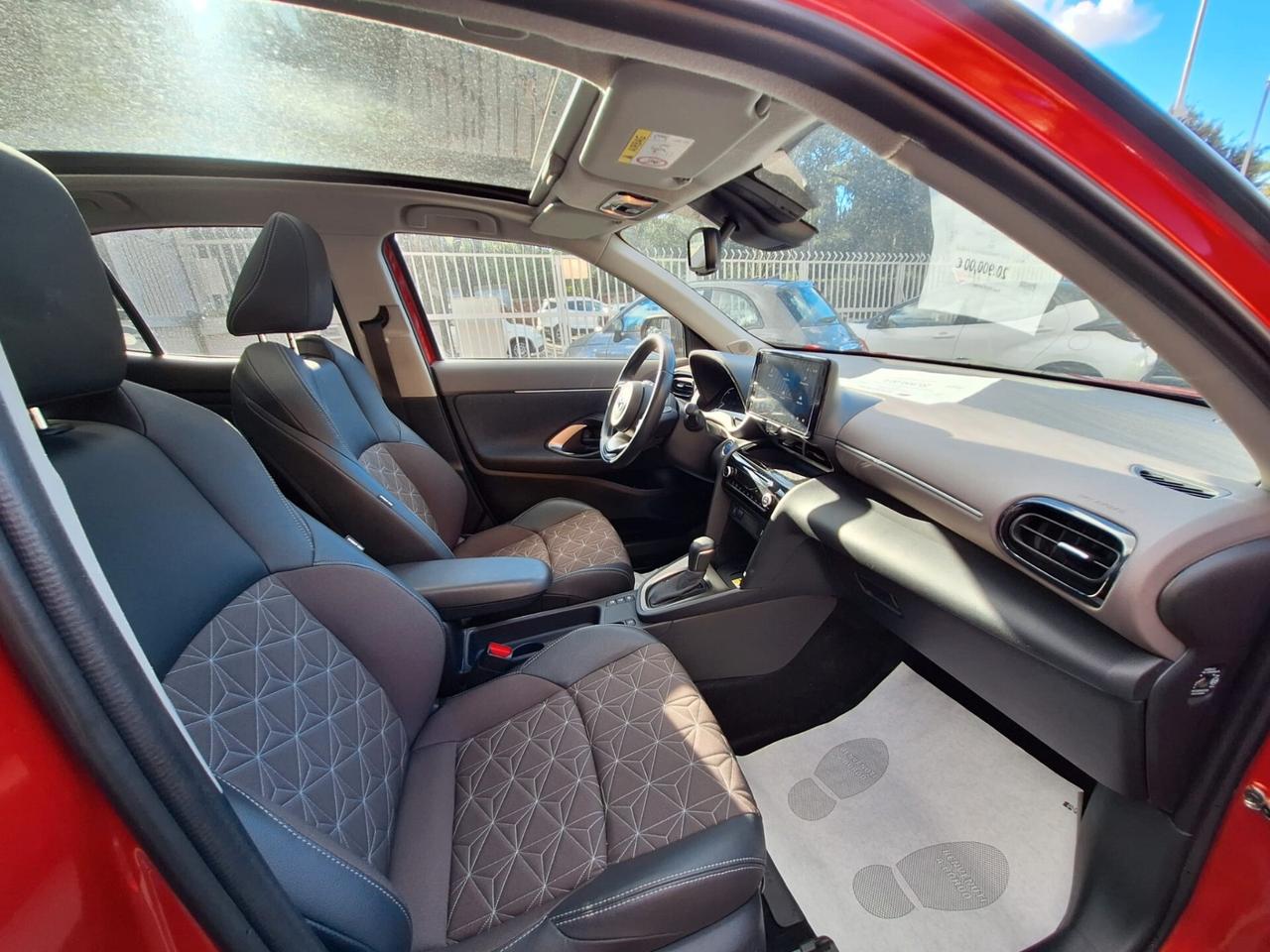 Toyota Yaris Cross 1.5 Hybrid 5p. E-CVT Lounge PROMO 420 mese Zero anticipo