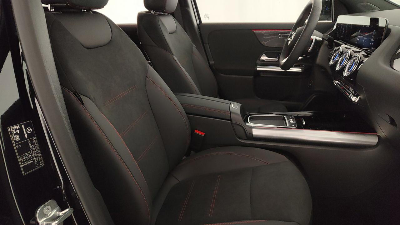 Mercedes-Benz GLA 200 d automatic