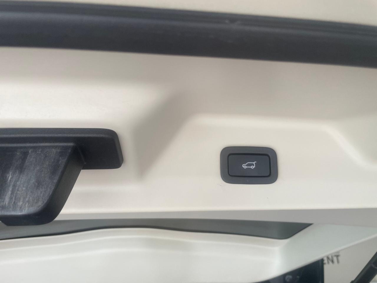 Land Rover Range 3.0 SDV6 SVAutobiography LWB