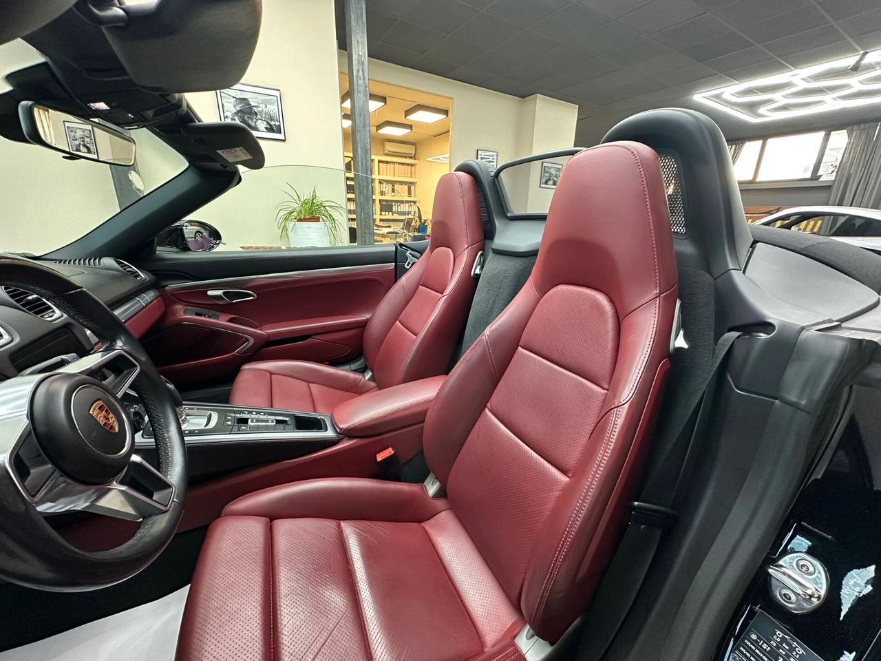 Porsche 718 Spyder Boxster 2.0 PDK