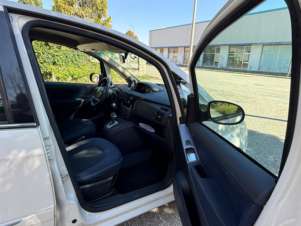 Lancia MUSA 1.3 Mjt 95 CV DFN 5th Avenue AUTOMATICO