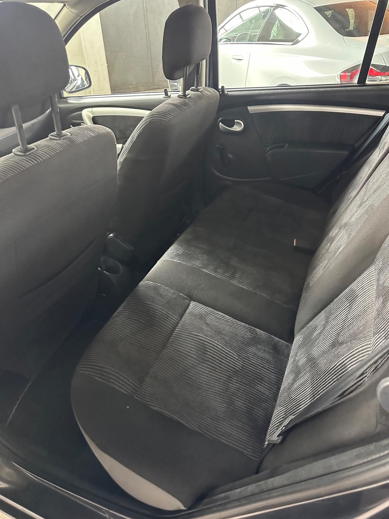 Dacia Sandero 1.5 dCi 75CV Lauréate