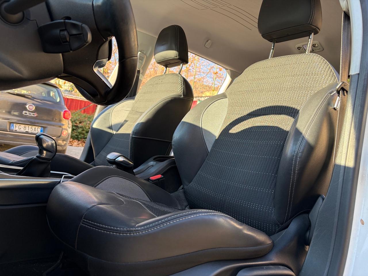 Peugeot 2008 1.6 e-HDi 92cv Allure 2014