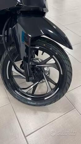 Peugeot Tweet 125 FL