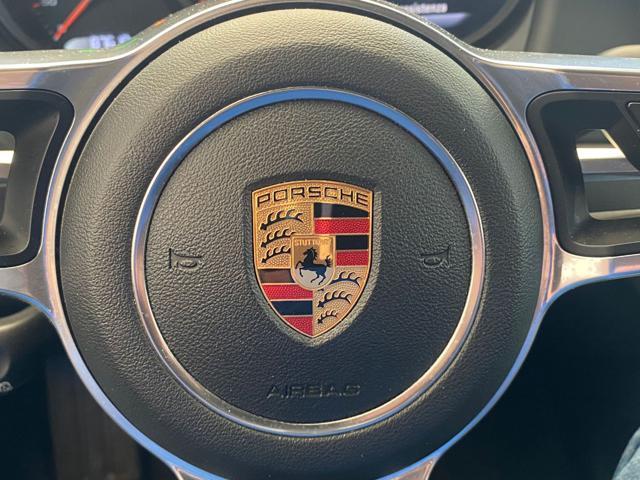 PORSCHE Macan 2.0