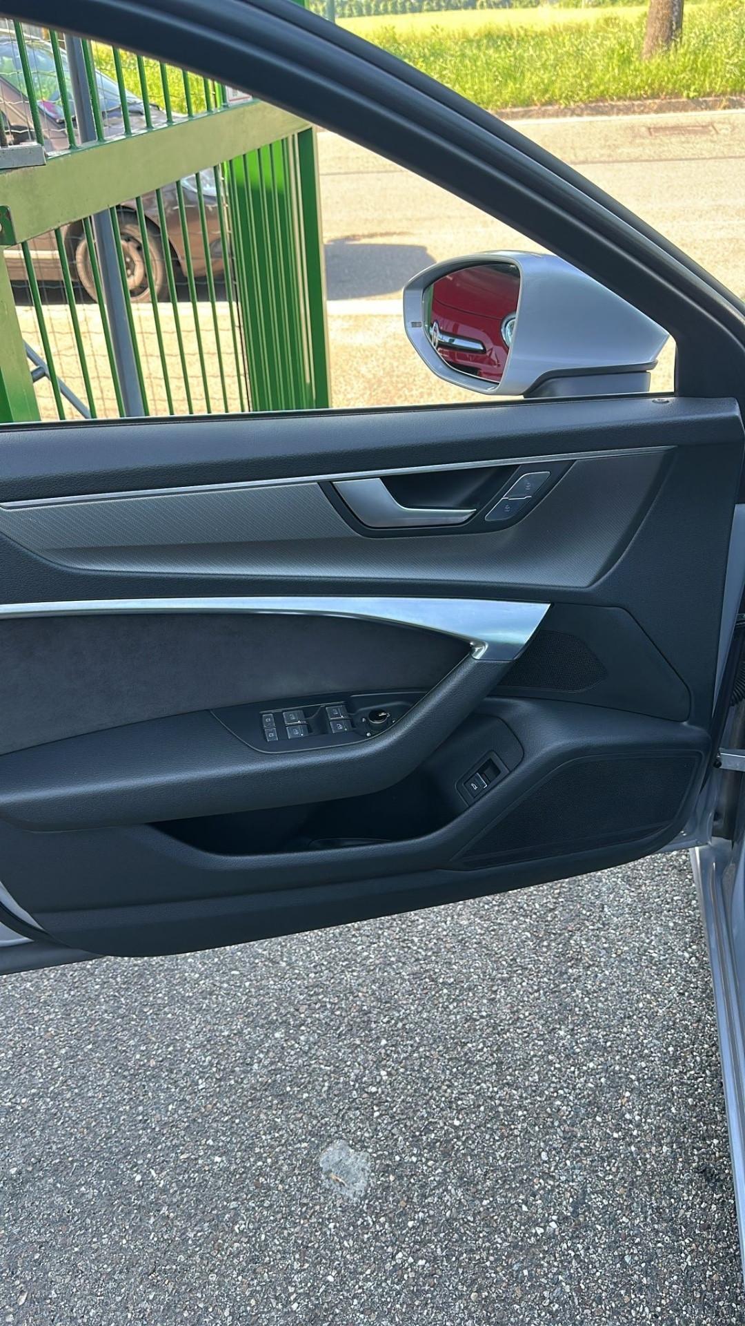 Audi A6 40 2.0 TDI S tronic S-Line