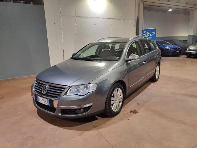 VOLKSWAGEN Passat 2.0 TDI DPF 4mot. Var. Highline 4X4