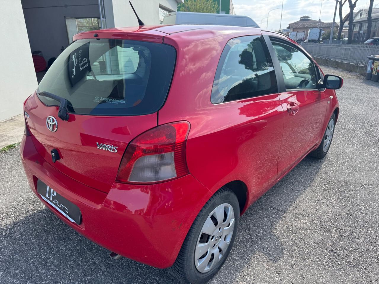 Toyota Yaris 1.4 D-4D 3 porte Sol