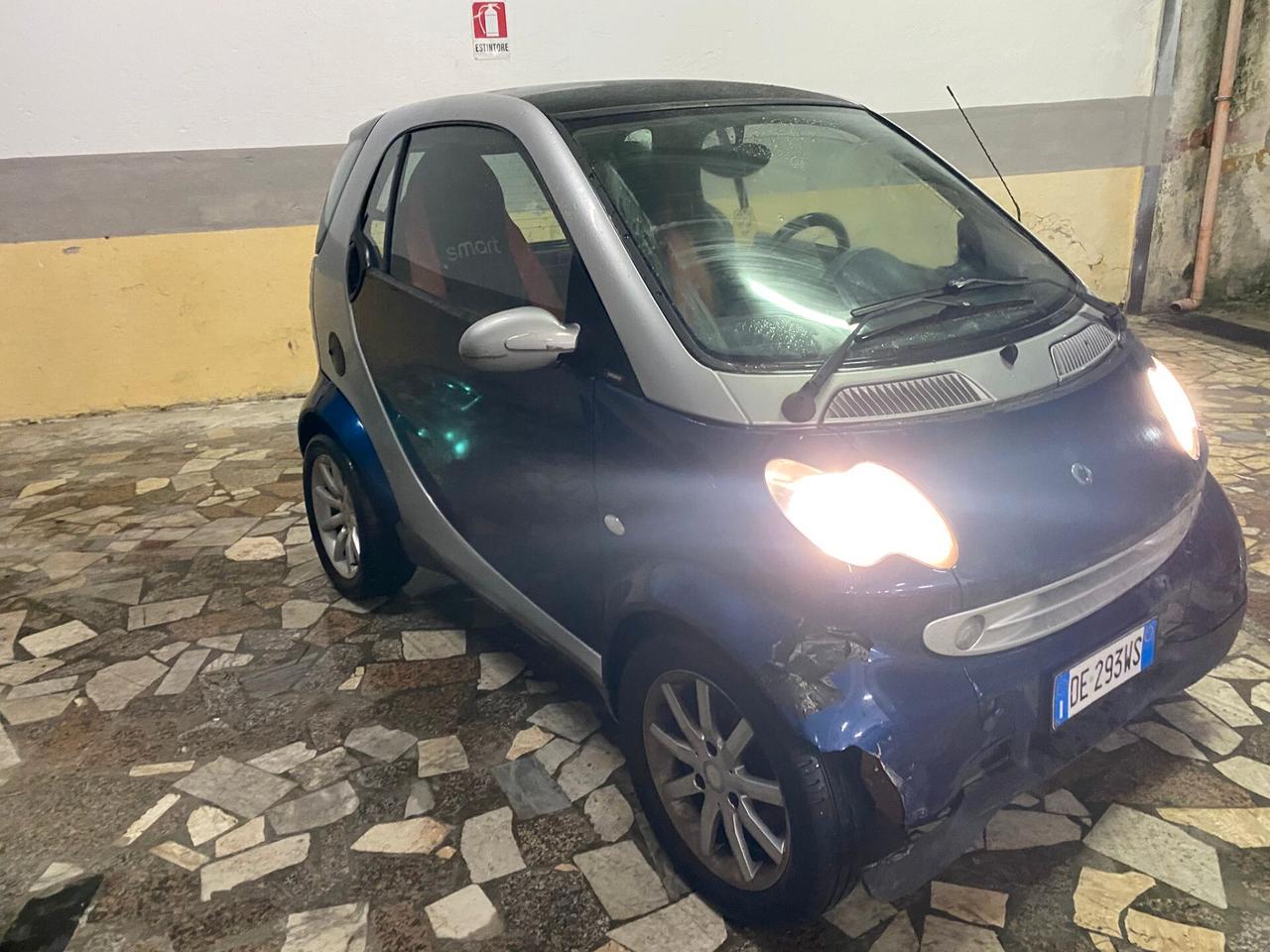 Smart ForTwo 700cc benzina(PRIVATO)-2005