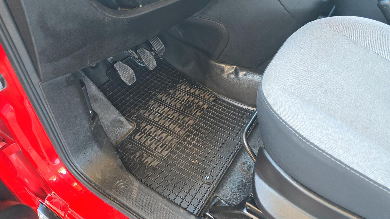 Fiat Fiorino 1.3 MJT 95CV Cargo Adventure