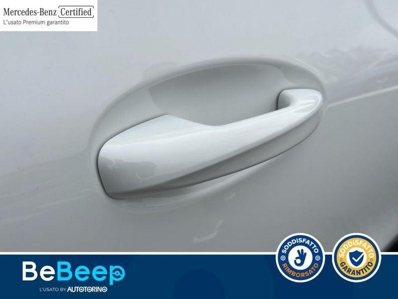 Mercedes-Benz GLA 200 D PREMIUM AUTO