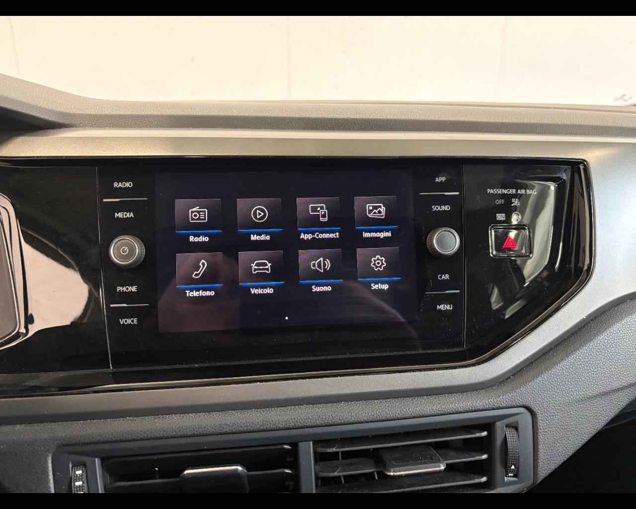 VOLKSWAGEN Polo VI 2017 - Polo 5p 1.6 tdi Comfortline 95cv