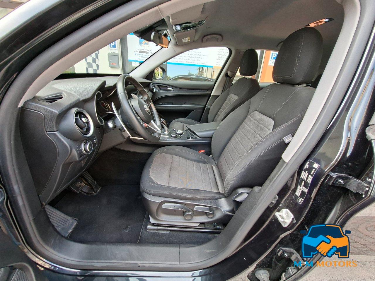 Alfa Romeo Stelvio 2.2 t Super Q4 190cv cinghia nuova