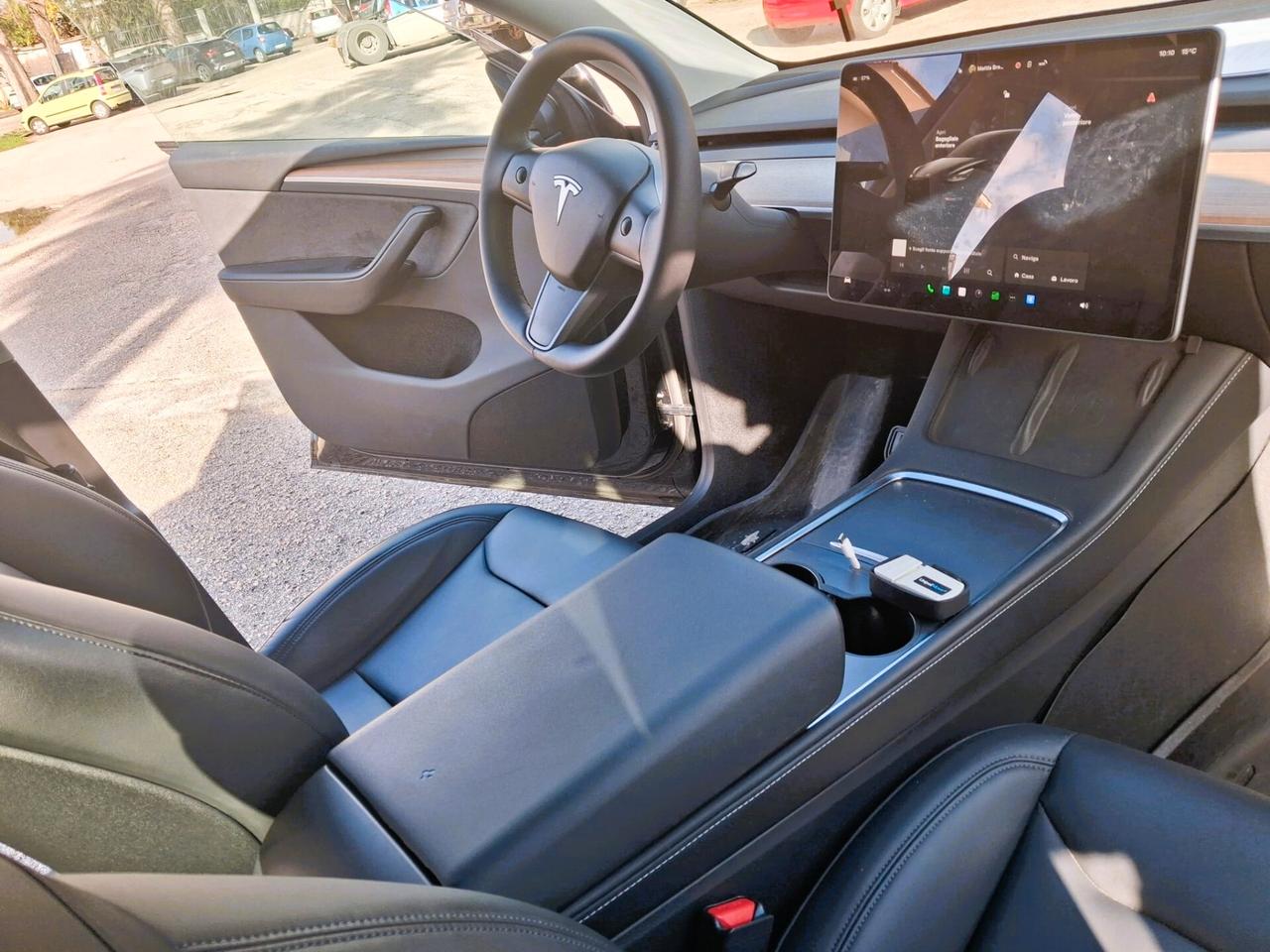 Tesla Model Y Long Range RWD