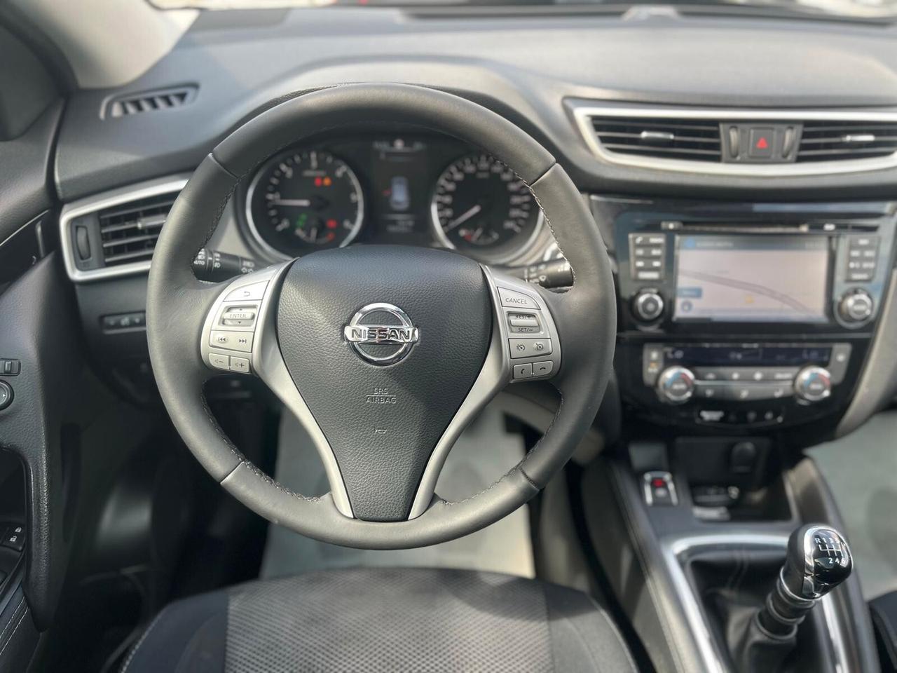 Nissan Qashqai 1.6 dCi 130cv Tekna / Tetto Navi 360