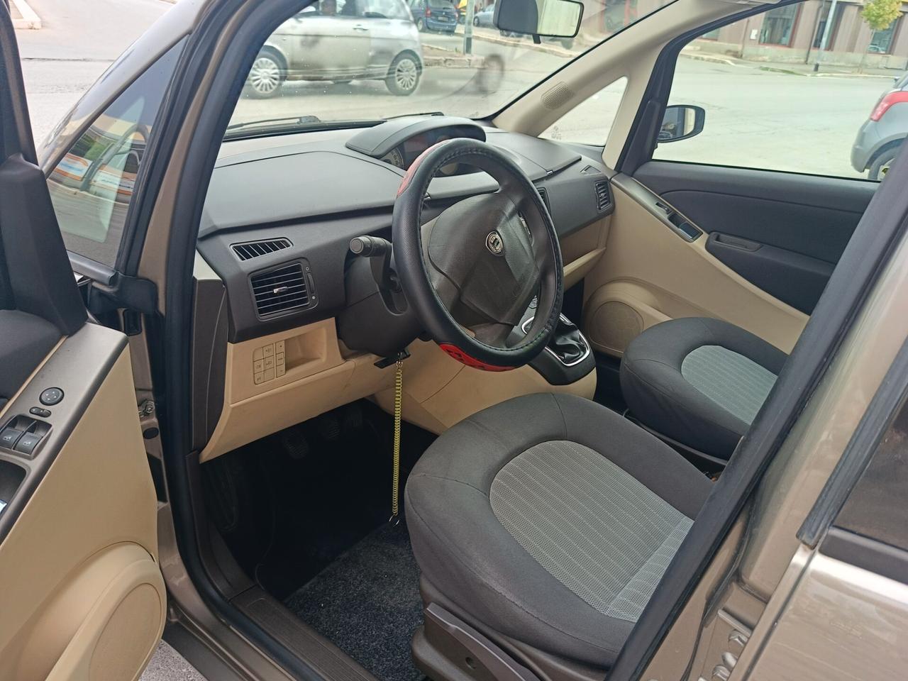 Lancia MUSA 1.3 Multijet 16V Oro