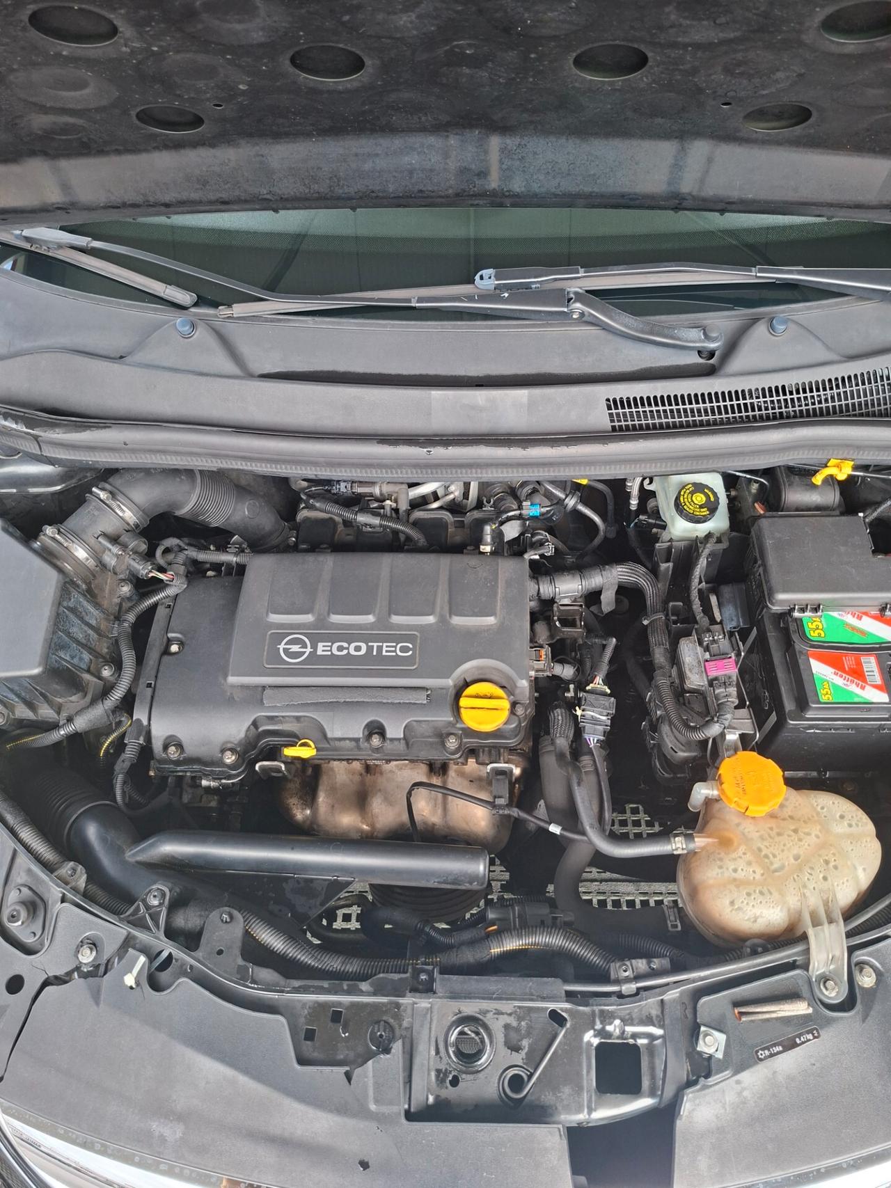Opel Corsa 1.2 5 porte