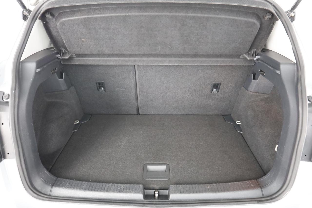 VOLKSWAGEN T-Cross 1.0 TSI Sport