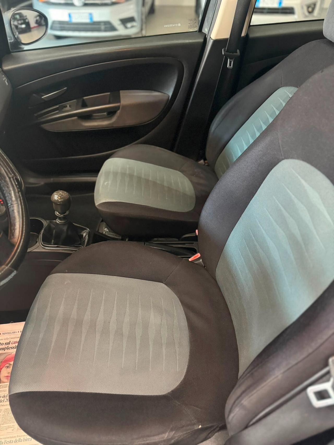 Fiat Punto GRANDE 1.4 5P DYNAMIC NATURAL POWER