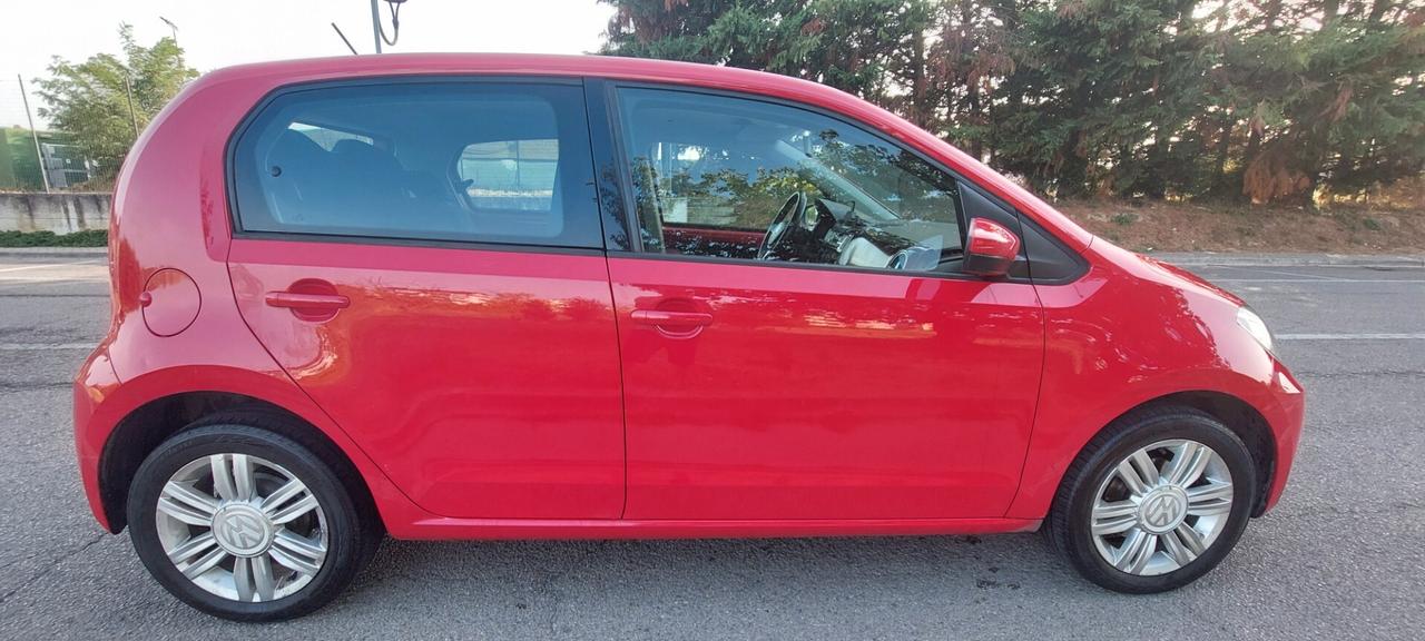 VOLKSWAGEN UP BENZINA/METANO DI SERIE TELEFONO LEGA PELLE SENSORI IMPECCABILE