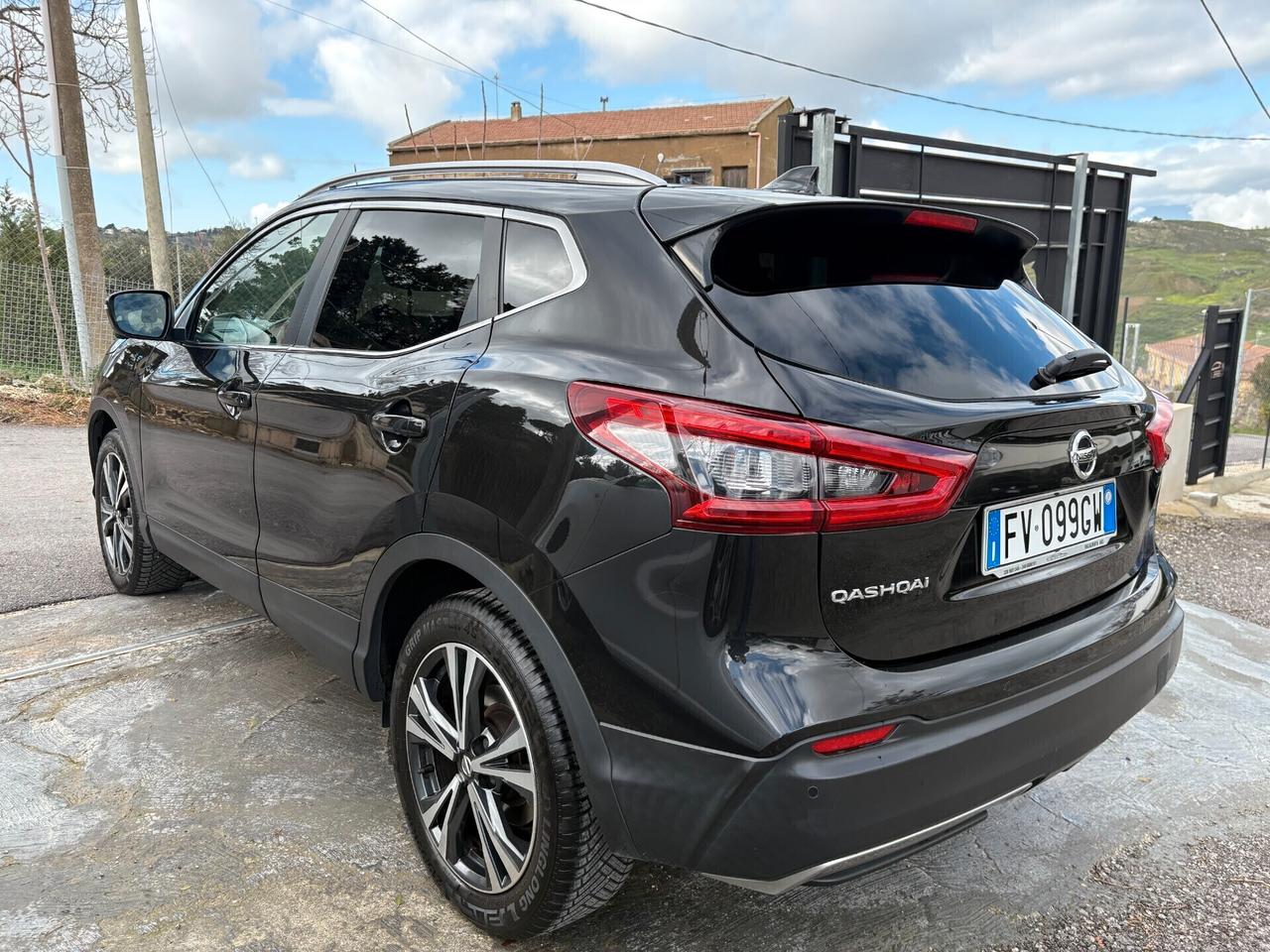 Nissan Qashqai N-tec 1.5 dCi (TETTO-NAVI-RETRO CAMERA)